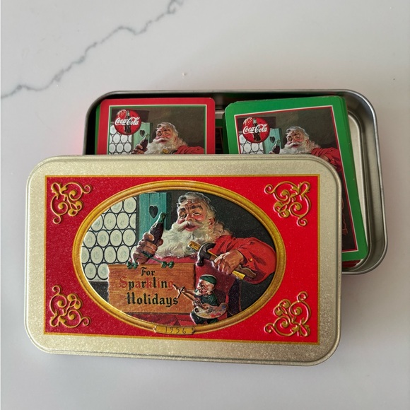 Coca Cola Holiday Playing Cards Set - in tin box - Picture 7 of 7